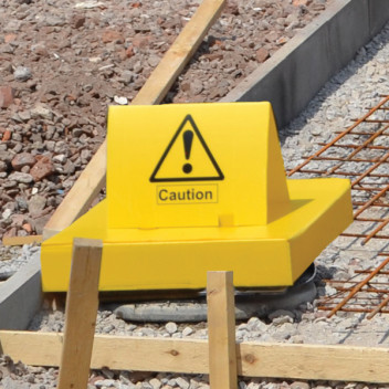 Manhole Protection Caution Cover 600mm x 600mm Yellow
